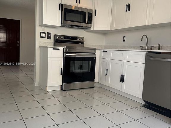 2nd image of 321 SW 1st Ct #K-4