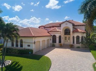 2812 El Dorado Pkwy W, Cape Coral, FL 33914