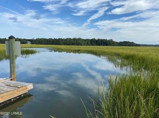 6112 Vaux Rd, Beaufort, SC 29906