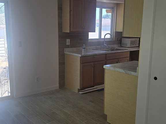 4th image of 2701 Marshall Ave