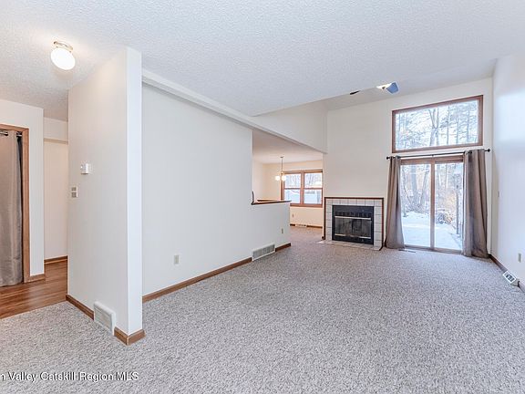 4th image of 5 Cottonwood Circle