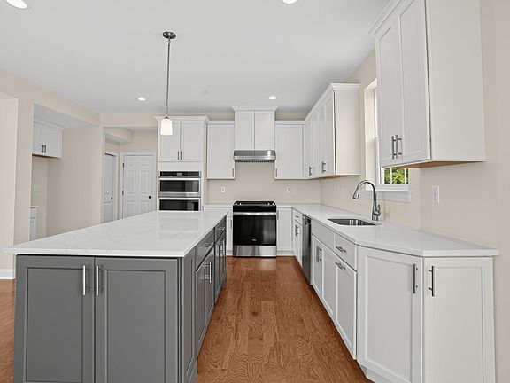 6th image of this home