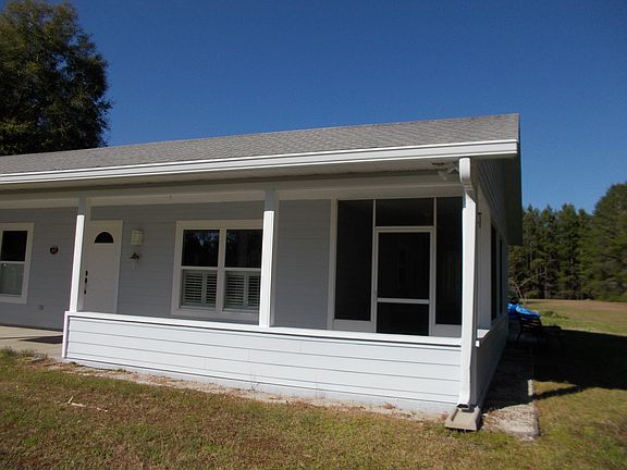 4th image of 25526 SW 46th Ave