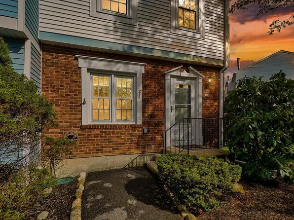1108 Williamsburg Drive, Mahopac, NY 10541