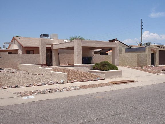 3rd image of 1049 N Firewood Pl