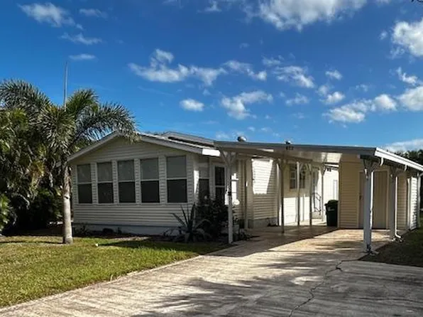 877 Pecan Circle, Barefoot Bay, FL 32976