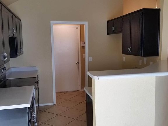 5th image of 5713 Syracuse Dr