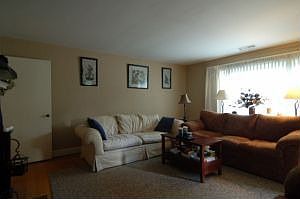 5th image of 3413 Bunker Hill Dr