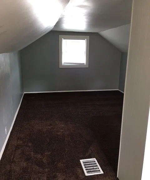 655 N Alton Ave — Photo 7
