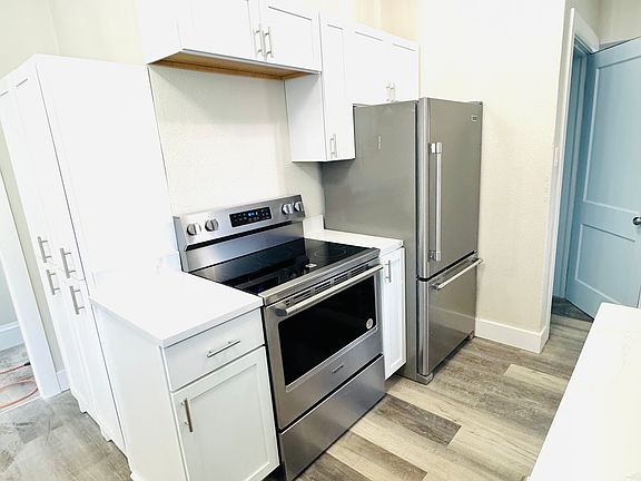 5th image of 114 Bishop Ave