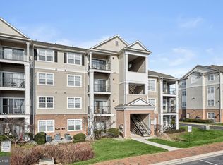 19603 Galway Bay Cir APT 102, Germantown, MD 20874