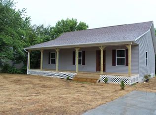 387 North St, Lebanon, MO 65536