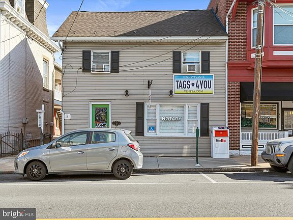 2nd image of 38 E Baltimore St