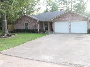 411 Foxmeadows Ln, Cleveland, TX 77327