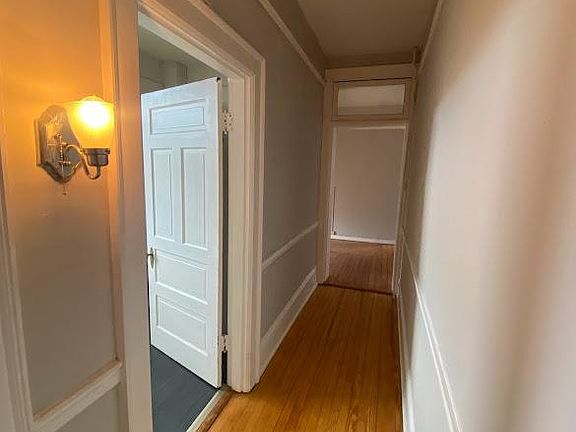 2nd image of 2522 Grove Ave APT 3