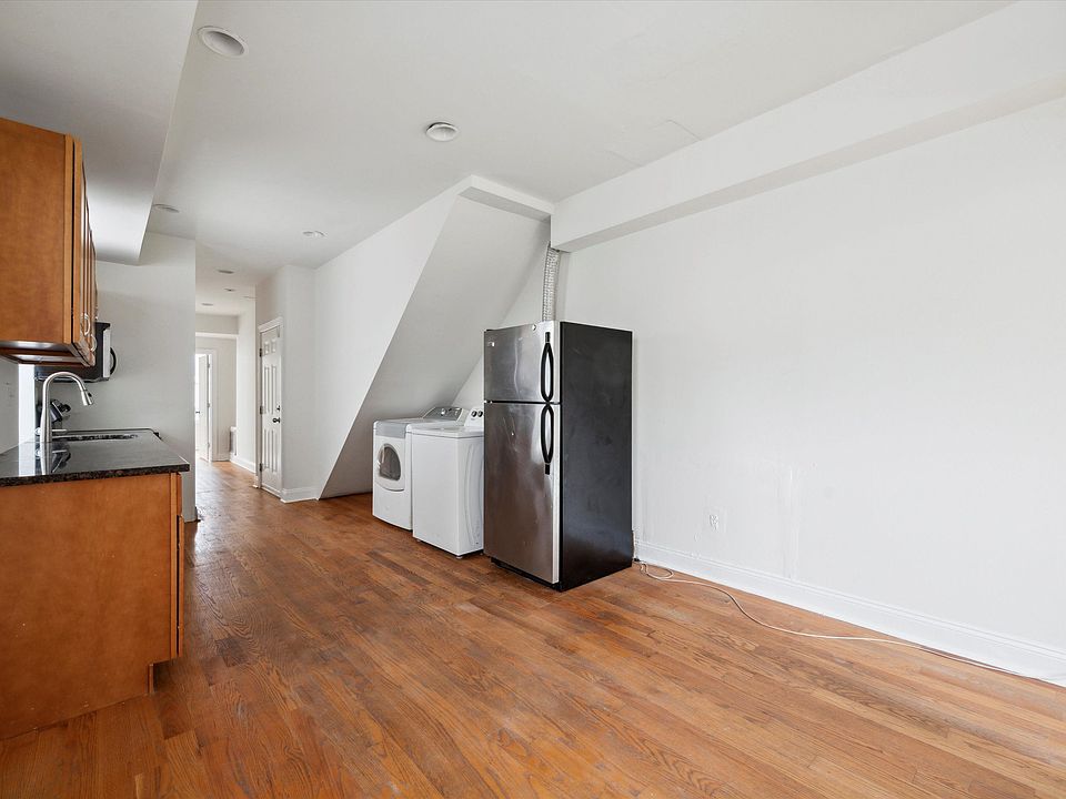 1st image of 1811 N 18th St Unit 2