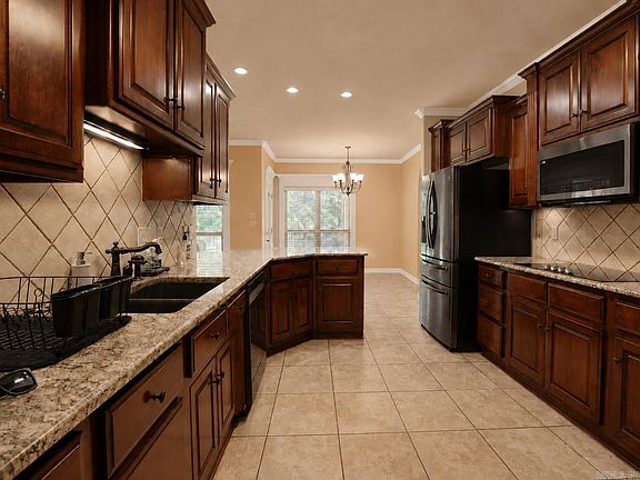 4th image of 8423 Wolf Creek Ct