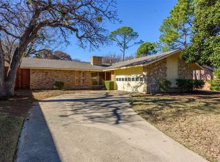 2815 Nottingham Dr, Denton, TX 76209
