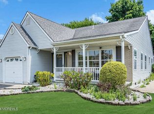 14 Blackpool Way, Toms River, NJ 08757