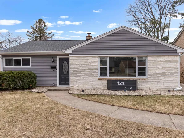 732 James Ave, Rockford, IL 61107