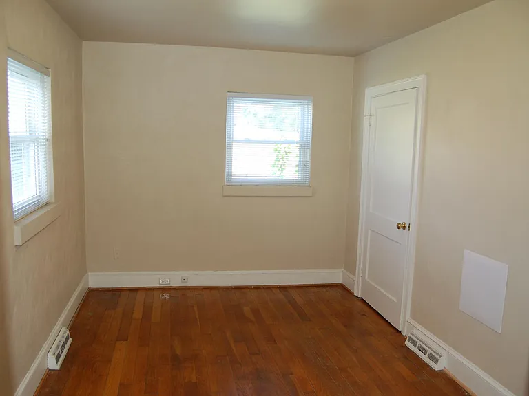 2nd downstairs bedroom