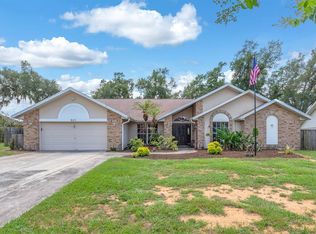 621 Penn National Rd, Seffner, FL 33584