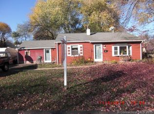 24 Chester Ln, Wallingford, CT 06492