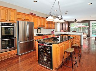 70 Mystic Lake Cir, Spring, TX 77381