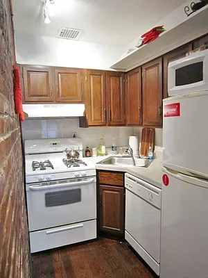 Rented by Town Residential | media 21