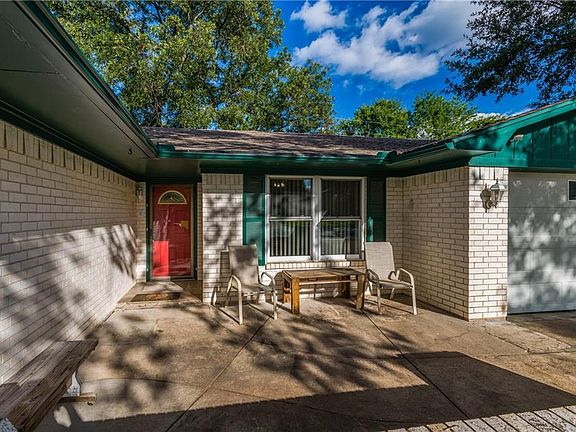2nd image of 518 Dean Dr