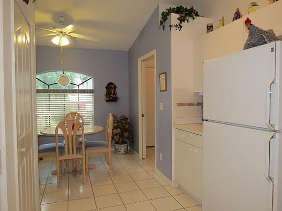 4th image of 5258 Whitten Dr #0