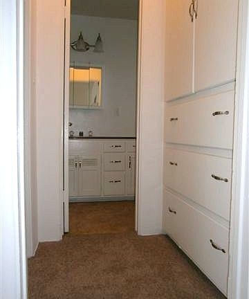 5th image of 5075 Brighton Ave