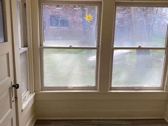 Sun/bonus room
