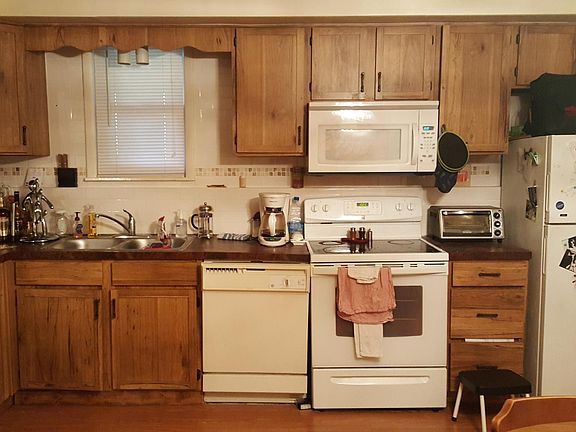 5th image of 3B Teunis Ave #1