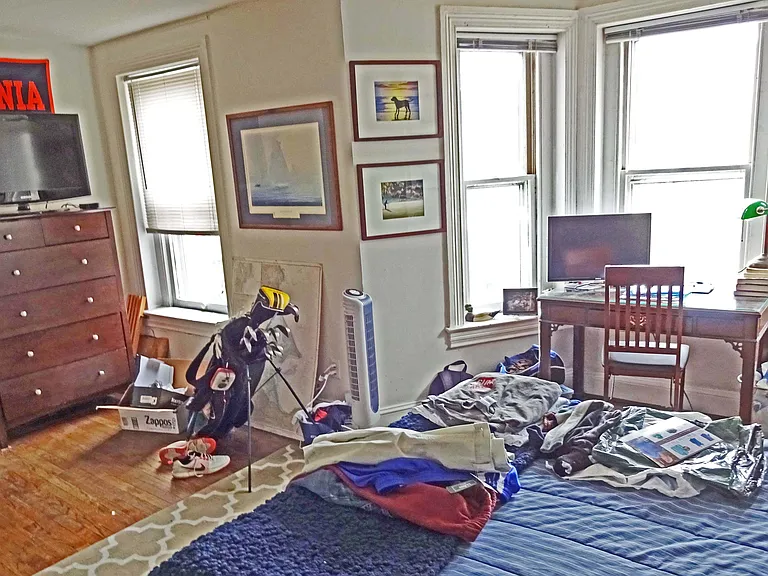 1916 15th St NW #2 — Photo 8