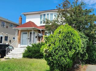 58 Sagamore Rd, Island Park, NY 11558