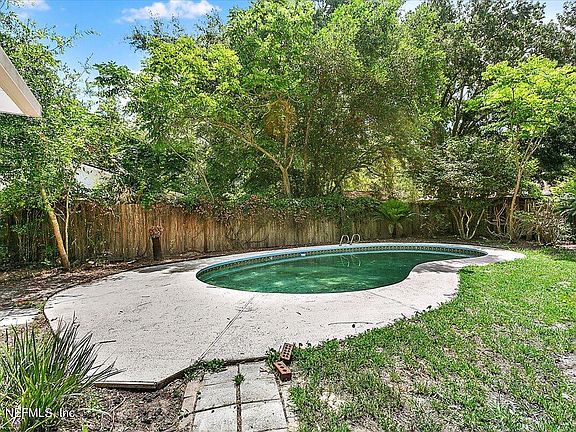 2nd image of 14056 SPANISH POINT Drive