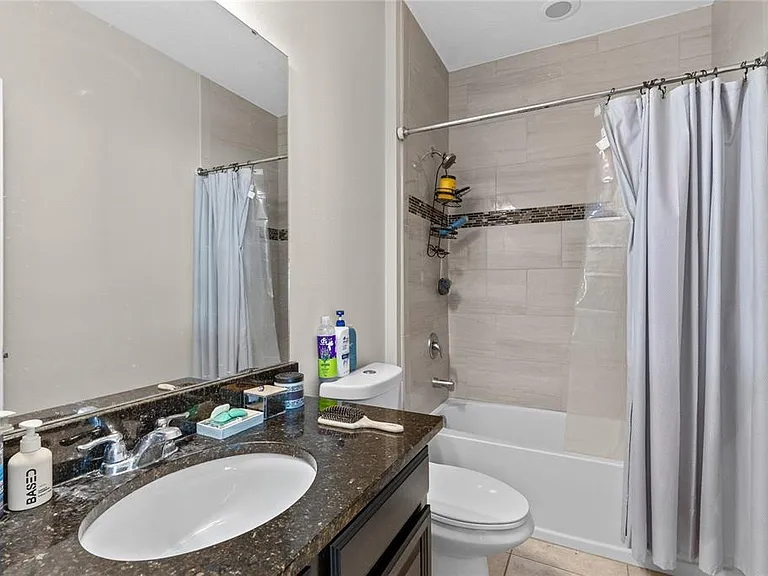 8802 Finsen St — Photo 22