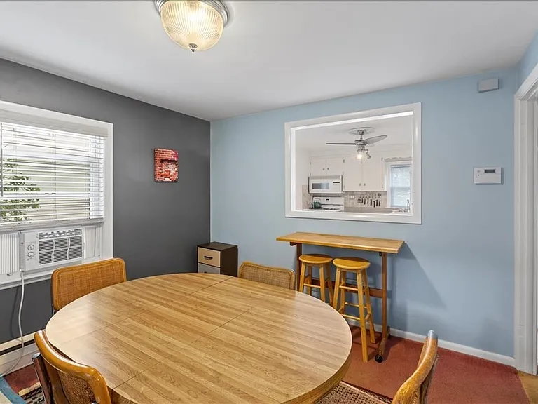 22 Arborfield Rd — Photo 7