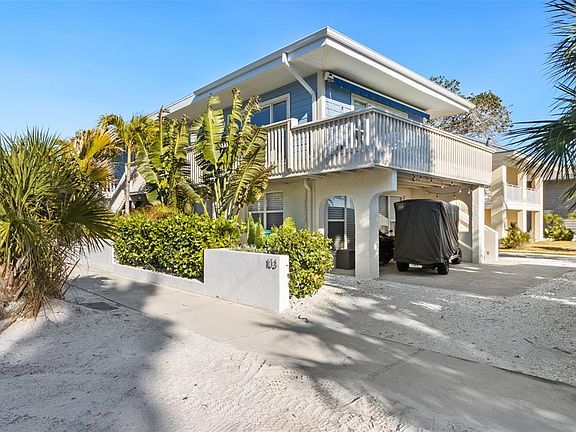 2nd image of 103 Palm Ave