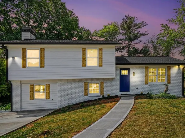 3511 Hopkins Way, Powder Springs, GA 30127