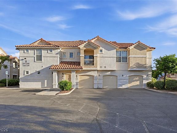 4th image of 8555 W Russell Rd Unit 1048
