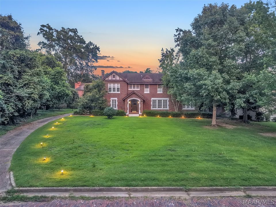 1st image of 2481 E Cloverdale Park