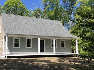 739 Drift Rd, Westport, MA 02790