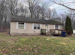 9404 Summerfield Rd, Temperance, MI 48182