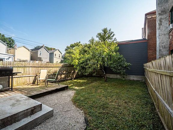 5th image of 511 McKinney Ave