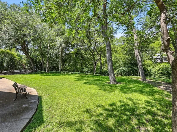 1032 Sunswept Ter, Plano, TX 75075
