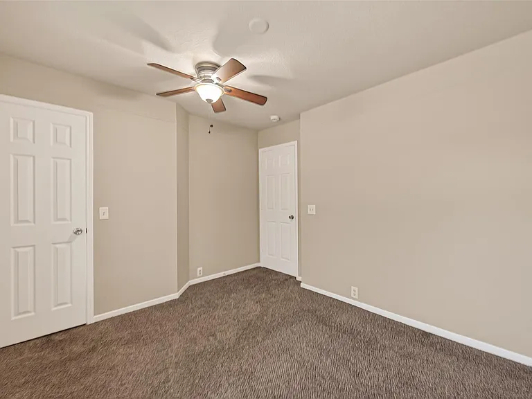 19710 Twin Canyon Ct — Photo 19