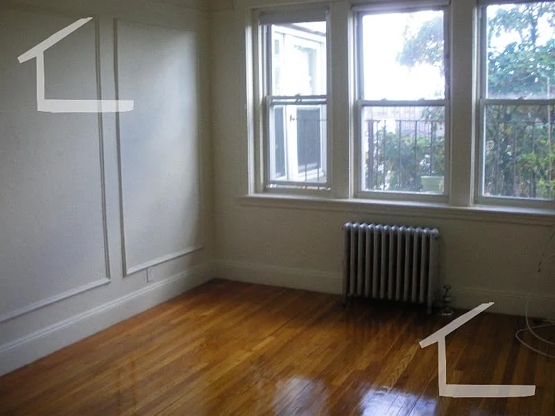 1630 Commonwealth Ave #24