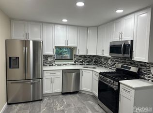 59 Goodwin Dr, North Brunswick, NJ 08902